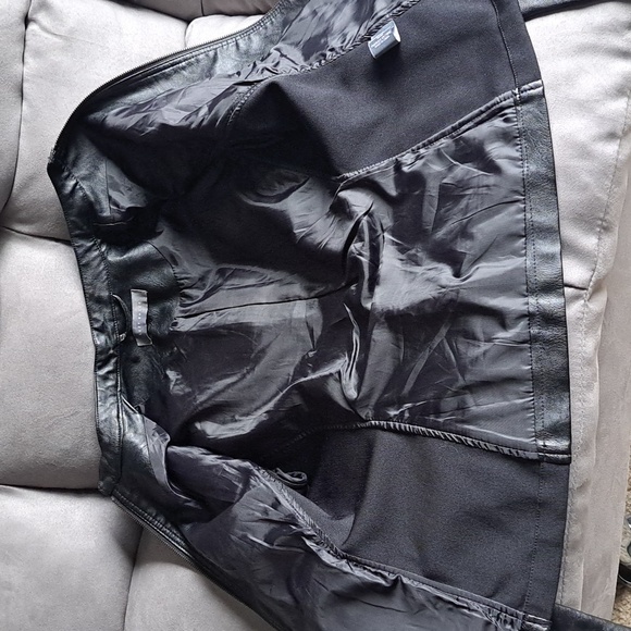 Suzy Shier Faux Leather Jacket. M - Picture 5 of 8